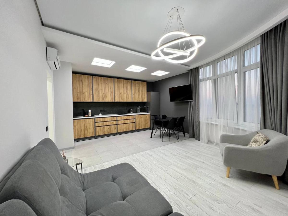 44 Pearl Stylish 1-Bedroom Apartment Одеса Екстер'єр фото