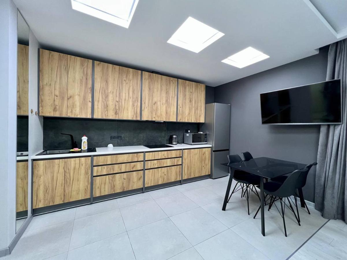 44 Pearl Stylish 1-Bedroom Apartment Одеса Екстер'єр фото